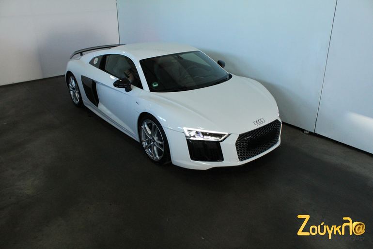 Ένα από τα πιο εντυπωσιακά super car παγκοσμίως... 