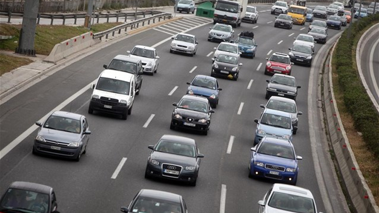 Μείωση 13,8% στις νέες άδειες κυκλοφορίας οχημάτων τον Οκτώβριο