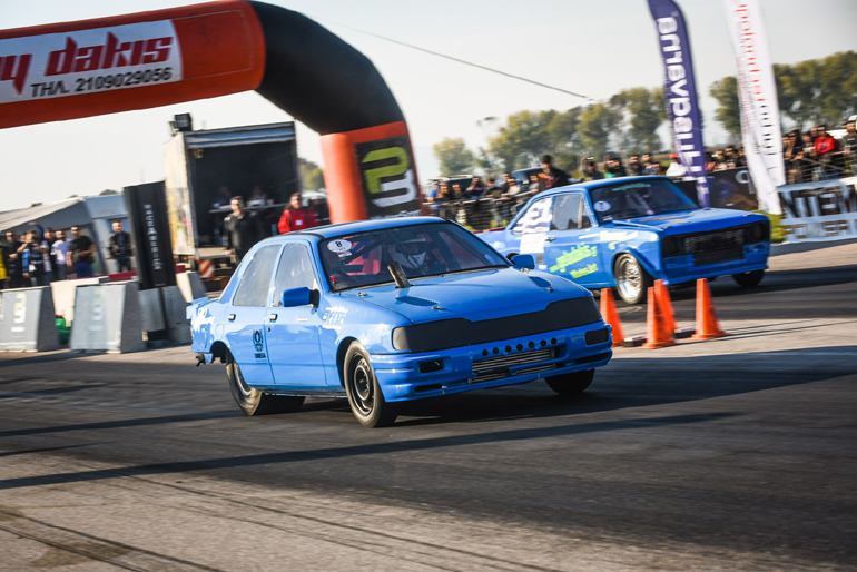 Μπορεί να φαίνεται εύκολο αλλά δεν είναι και τόσο όταν βρίσκεσαι μέσα στο αυτοκίνητο και ξεκινάς την προσπάθειά σου...