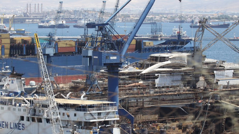 Σε ιδιώτη επενδυτή τα ναυπηγεία