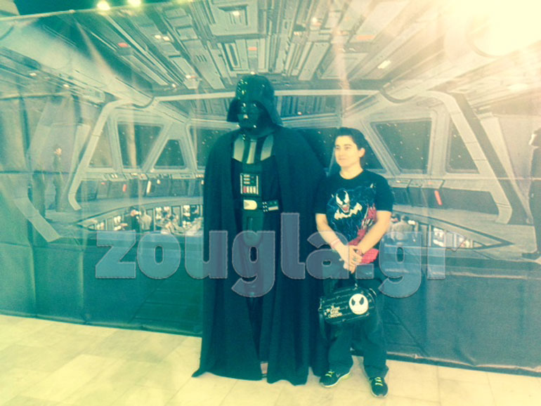 Οι φανς του Star Wars μπορούσαν να βγουν φωτογραφία με τον Darth Vader