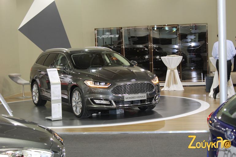 Το Ford Mondeo Vignale μοιάζει με το Mondeο μόνο στο όνομα. Κατά τα άλλα είναι ένα πολυτελές αυτοκίνητο και πιο premium από αρκετά γνωστά premium... Για να το πιστέψετε πρέπει να το δείτε από κοντά...