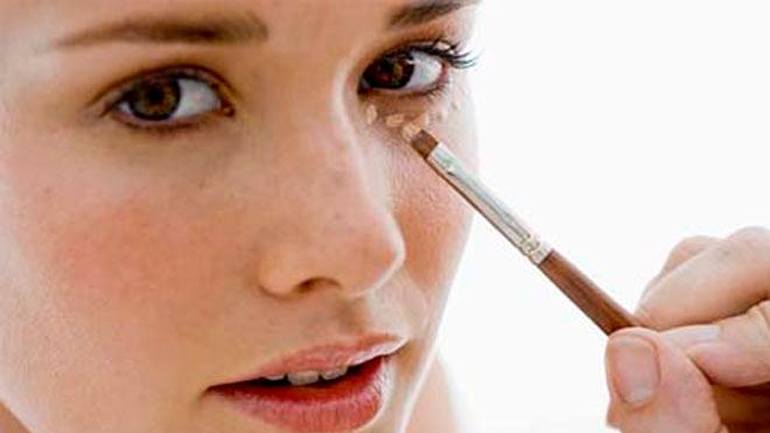 Tα βασικά λάθη που κάνουμε με το concealer