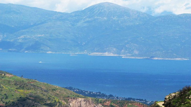 Συσκευή προειδοποίησης για τσουνάμι θα εγκατασταθεί στον Κορινθιακό