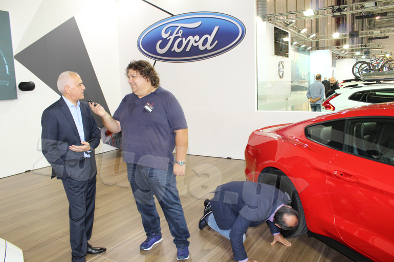 Και αφού έγινε έλεγχος ελαστικών ας ρίξουμε και μία ματιά πιο κάτω...