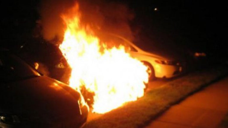 Εμπρησμός ταξί στην Ξάνθη τα ξημερώματα