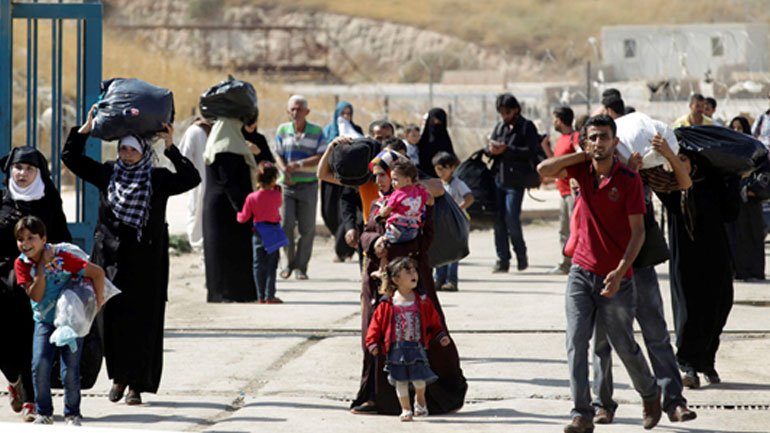 Άρχισε η επιστροφή Σύρων προσφύγων στις εστίες τους μετά τους ρωσικούς βομβαρδισμούς