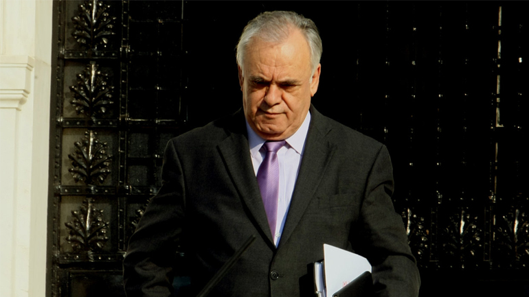 Με τις διοικήσεις των τραπεζών συναντήθηκε ο Δραγασάκης