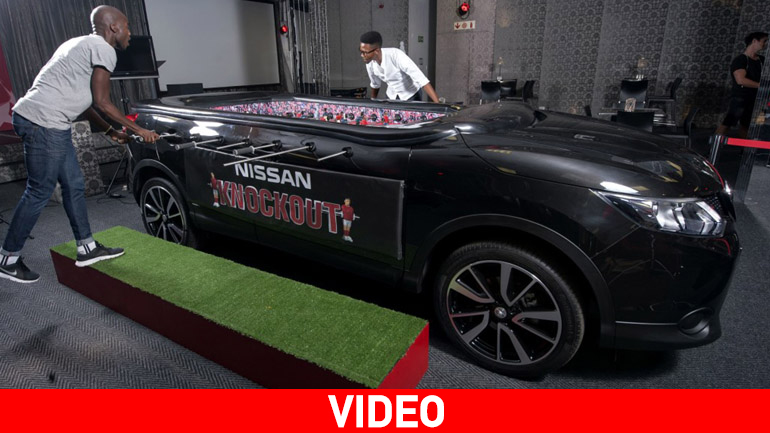 Το Qashqai μετατρέπεται σε ποδοσφαιράκι!