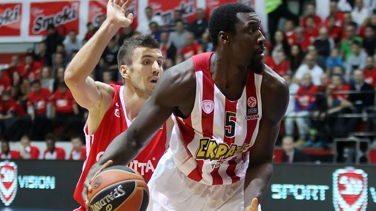 Νίκησε την Τσεντεβίτα και τις… απουσίες του ο Ολυμπιακός