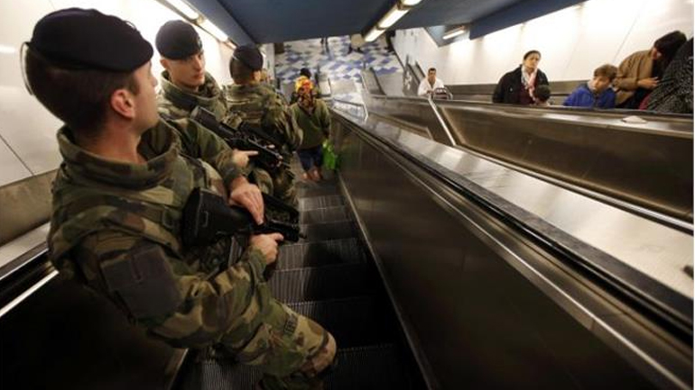 Μασσαλία: «Υποστηρικτές» του Ισλαμικού Χαλιφάτου μαχαίρωσαν Εβραίο καθηγητή