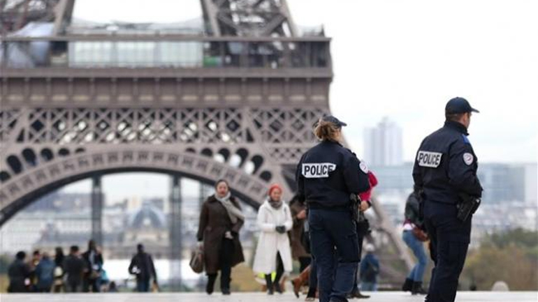 Παρατείνεται κατά τρεις μήνες η κατάσταση εκτάκτου ανάγκης στη Γαλλία