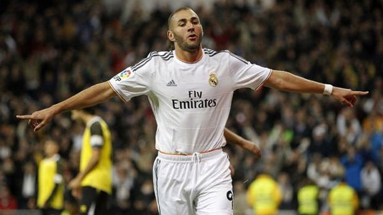 Ρεάλ: Με τον Μπενζεμά στο clasico