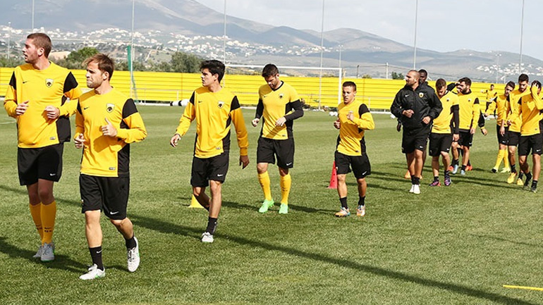 ΑΕΚ: Ανακοίνωσε αποστολή ο Πογέτ