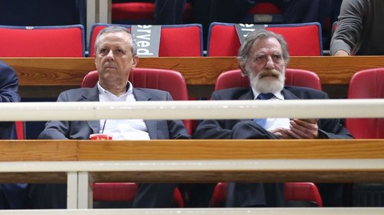 Αποδοκιμάστηκαν στο ΟΑΚΑ oι Βαρδινογιάννης και Μπαρτζώκας Αποδοκιμάστηκαν στο ΟΑΚΑ oι Βαρδινογιάννης και Μπαρτζώκας