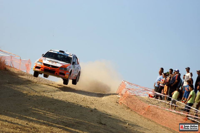 Στον αγώνα θα συμμετάσχει και ο πρωταθλητής Ράλι 2014 Σταύρος Αντωνίου...