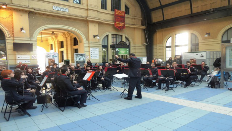 H Φιλαρμονική Ορχήστρα Πνευστών του Δήμου Πειραιά στο «Θεμιστόκλειο»