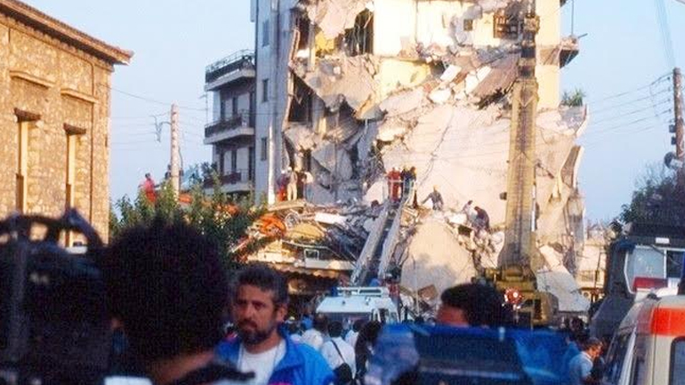 Ιστορική απόφαση άνοιξε τον δρόμο για αποζημιώσεις στις οικογένειες του φονικού σεισμού του Αιγίου