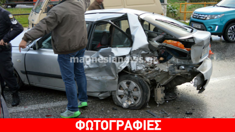 Βόλος: Μία γυναίκα στο νοσοκομείο μετά από μίνι καραμπόλα