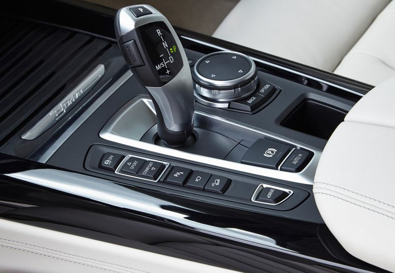 Αυτόματο κιβώτιο 8 σχέσεων...