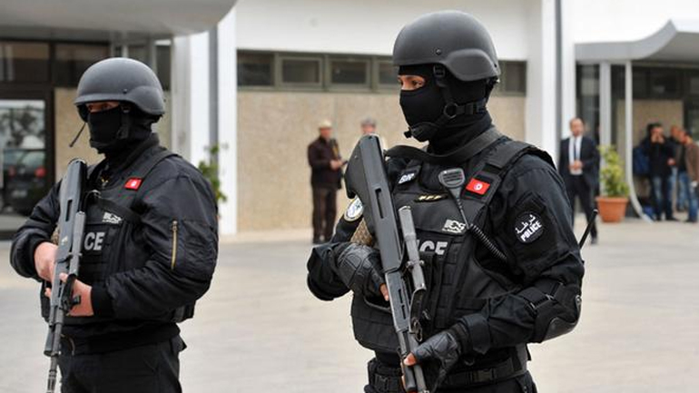 Τυνησία: Έξι νεκροί μετά από επίθεση σε στρατιωτικό όχημα