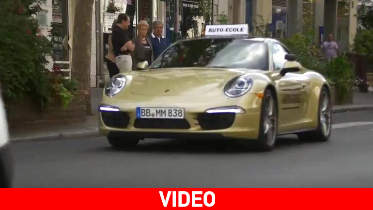 Έτσι μαθαίνεις να οδηγείς ένα sportcar!