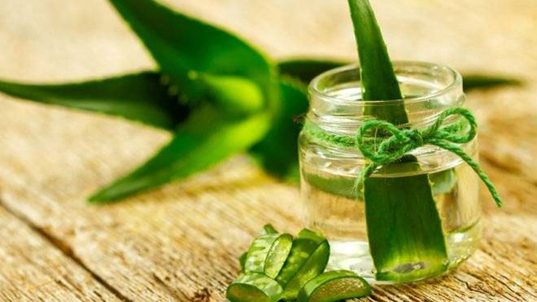 Φυσικό serum με αμυγδαλέλαιο και aloe vera!
