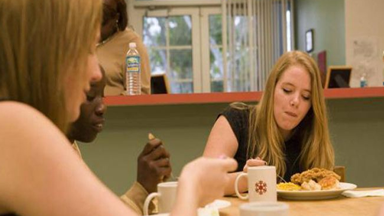 Συμβουλές για τη σωστή διατροφή των εφήβων