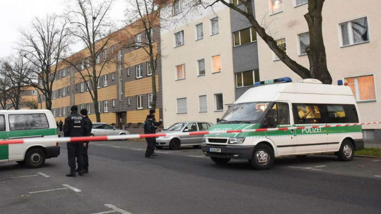 Γερμανία: Δύο συλλήψεις υπόπτων για τρομοκρατία σε τεμένη