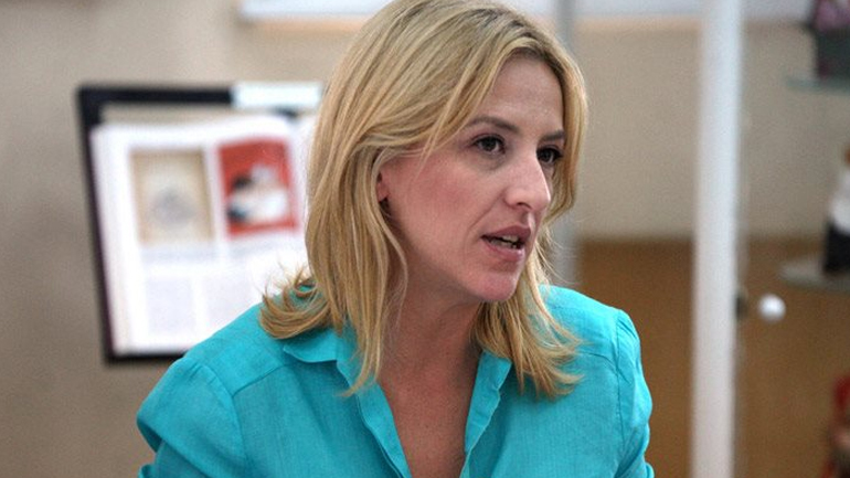 Η Δούρου για τη διαχείριση των αστικών λυμάτων