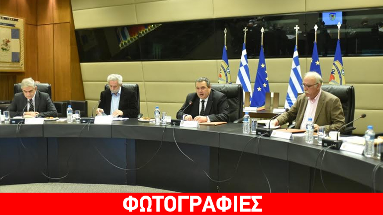 Σύσκεψη Καμμένου, Τόσκα, Δρίτσα, Πολάκη στο Υπουργείο Εθνικής Άμυνας