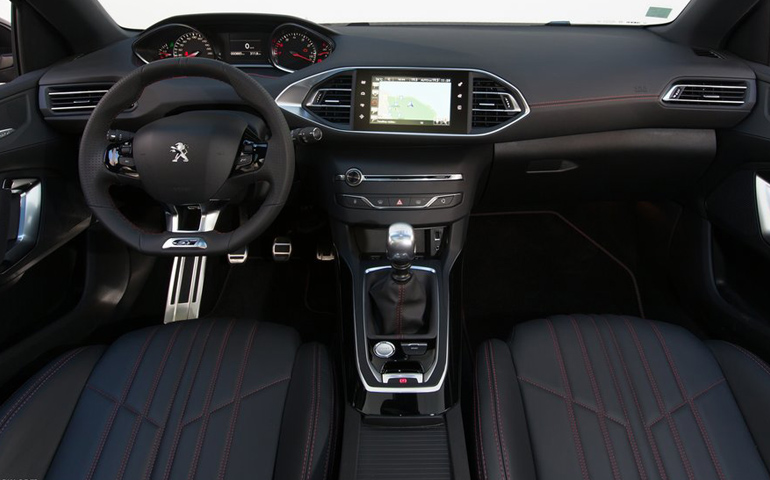 Όμορφο, λειτουργικό και σύγχρονο το εσωτερικό