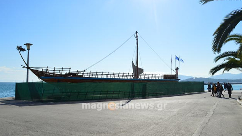 Άνοιξαν τρύπες στην “Αργώ” για να της βάλουν λαμπιόνια!