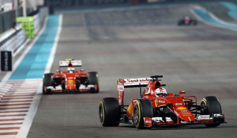 Τα μονοθέσια της Ferrari δεν έδειξαν ότι μπορούν να κοντράρουν στα ίσια... τα αντίστοιχα της Mercedes. Ελπίζουμε το 2016 να δούμε καλύτερη... κόντρα και φυσικά με περισσότερο θέαμα...