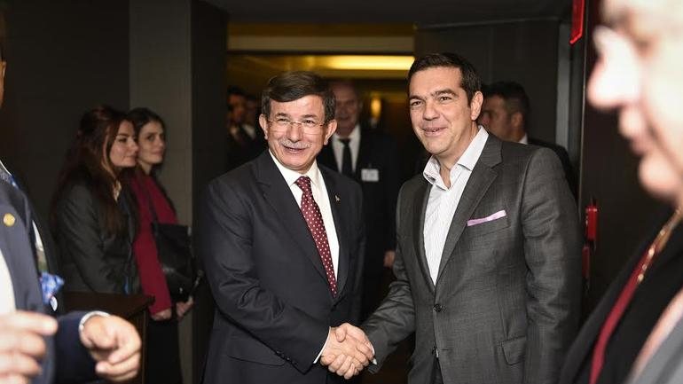 Τσίπρας σε Νταβούτογλου: Ευτυχώς οι πιλότοι μας δεν είναι τόσο νευρικοί όσο οι δικοί σας απέναντι στους Ρώσους