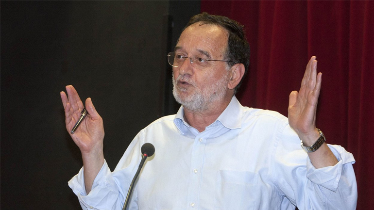 Λαφαζάνης: Οι αρχηγοί κομμάτων είναι βουτηγμένοι μέχρι το λαιμό στην υποτέλεια