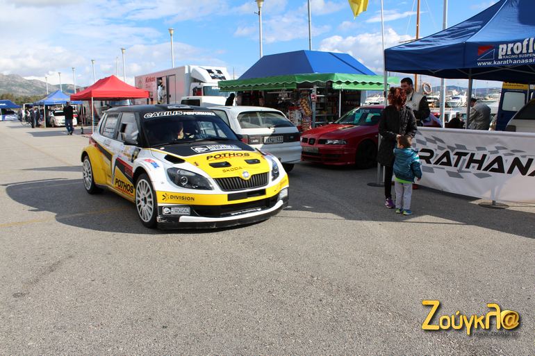 Η Skoda Fabia S2000 του Καμπύλη όπως ήταν φυσικό έκλεψε την παράσταση κια τα βλέμματα... 