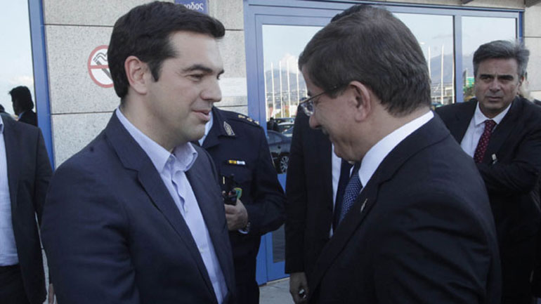 Reuters: Το Μαξίμου ρίχνει την ευθύνη για τα tweet σε βοηθό του Τσίπρα