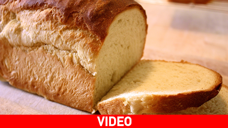 Σύρος: Δωρεάν ψωμί στους φτωχούς με τα… φιλοδωρήματα του σερβιτόρου