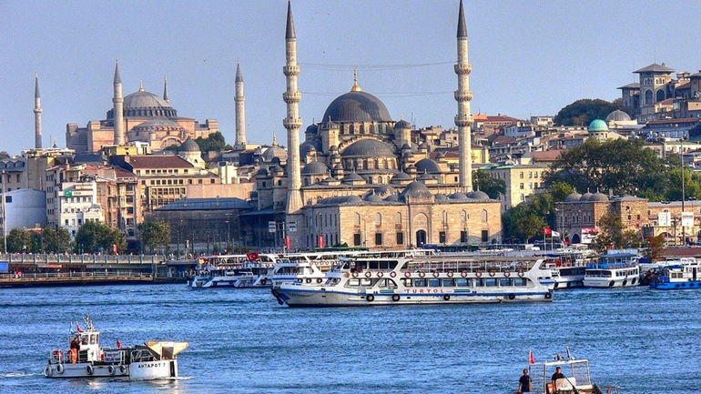 Κανονικά η διέλευση ρωσικών πλοίων από τον Βόσπορο