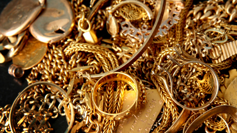 Δηλώστε στην εφορία μετρητά, χρυσαφικά και πολύτιμους λίθους