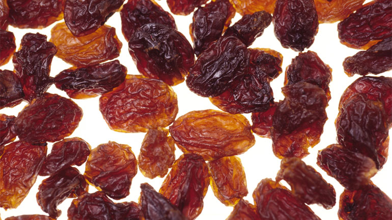 Δεσμεύτηκαν 63 τόνοι σταφίδας στα τελωνεία Πειραιά