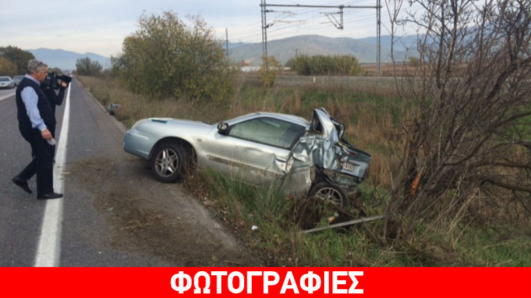 Λάρισα: Λεωφορείο του ΚΤΕΛ έστειλε αυτοκίνητο σε… χαντάκι