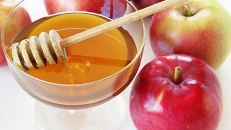 Μήλο και μέλι για απαλή επιδερμίδα!