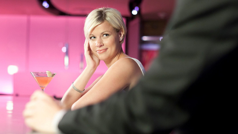 Όταν μια γυναίκα κάνει την πρώτη κίνηση!