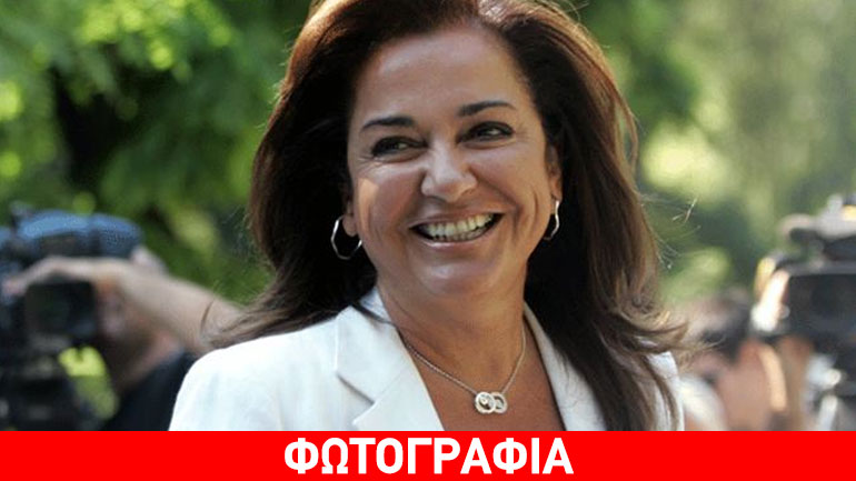 Ντόρα Μπακογιάννη: Τρόλαρε τον ίδιο της τον εαυτό με μια φωτογραφία!