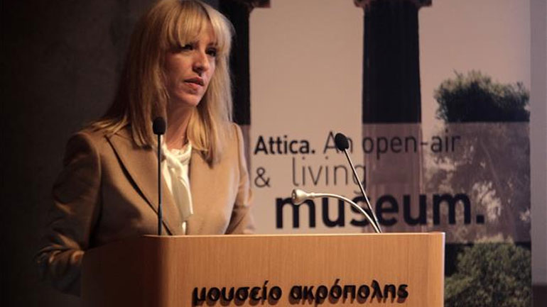 Ευθείες βολές Ρένας Δούρου κατά Φώφης Γεννηματά για την αντιπλημμυρική προστασία