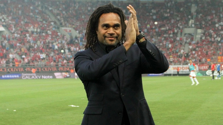 Αφοπλιστικός Καρεμπέ: Αν δεν ήμουν ποδοσφαιριστής, θα ήμουν πορνοστάρ! Αφοπλιστικός Καρεμπέ: Αν δεν ήμουν ποδοσφαιριστής, θα ήμουν πορνοστάρ!