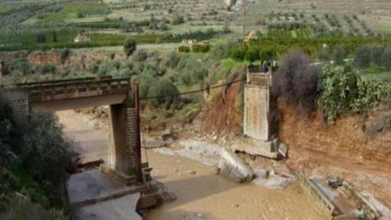 Ξεκινά η κατασκευή της νέας γέφυρας Άκοβας στο Άργος