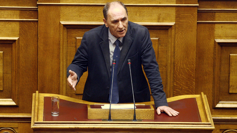 Σταθάκης: Μέγα ψέμα τα περί 38 ακινήτων